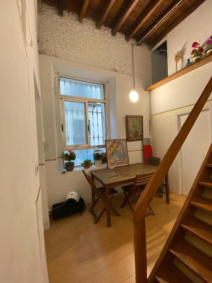 Airbhouse Private Rooms & Apartments Seville Luaran gambar