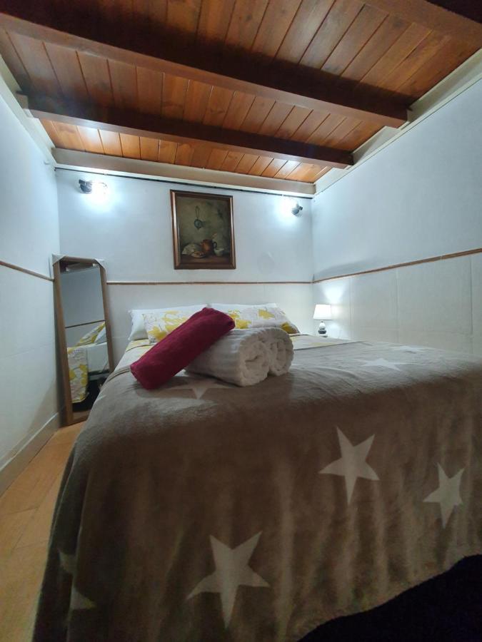 Airbhouse Private Rooms & Apartments Seville Luaran gambar